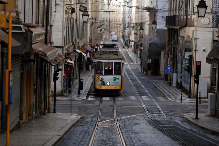 pib-de-portugal-cresce-0,6%-no-2o-trimestre,-confirma-segunda-estimativa