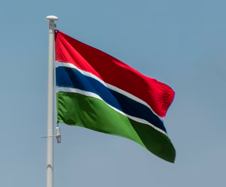 naufragio-em-barco-de-imigrantes-na-africa-deixa-ao-menos-70-mortos