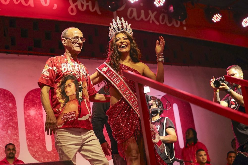 juliana-paes-e-coroada-rainha-da-unidos-do-viradouro-no-carnaval-2026