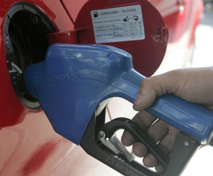 nova-mistura-de-etanol-na-gasolina-passa-a-valer-nesta-sexta-feira-(1o)