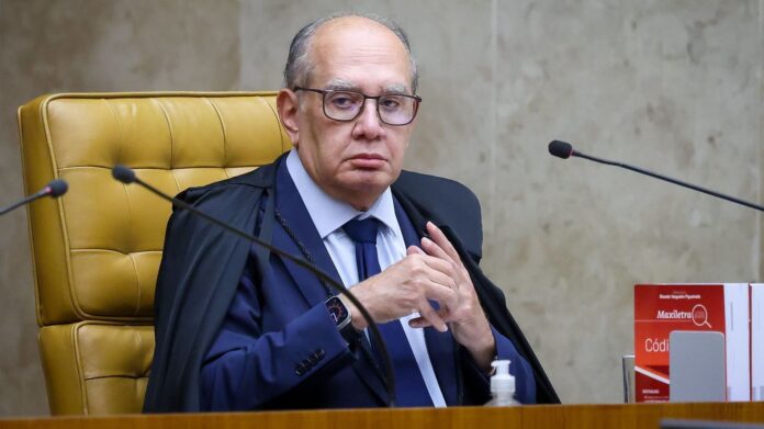 gilmar-defende-moraes-e-diz-que-nao-ha-indicio-de-desvio-em-sua-atuacao
