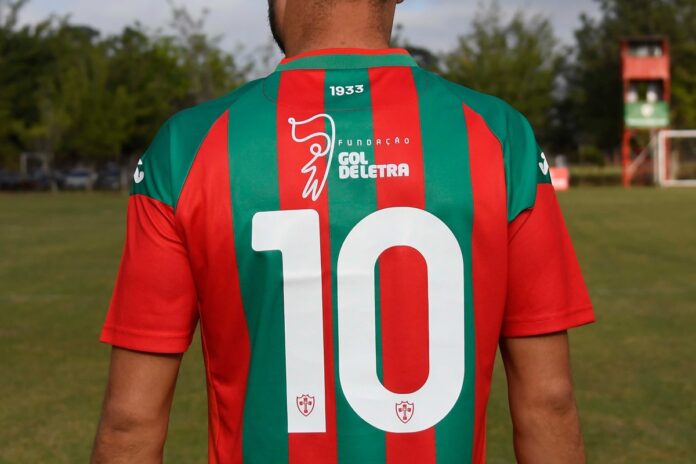 na-serie-d,-portuguesa-inova-em-patrocinio-para-projetos-sociais