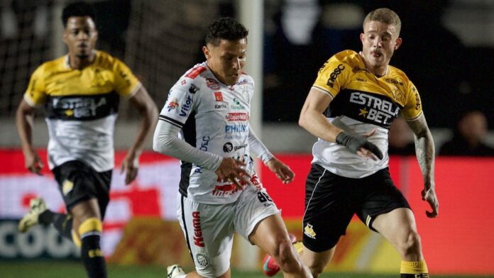 com-um-a-mais,-operario-marca-no-fim-e-vence-o-criciuma-pela-serie-b