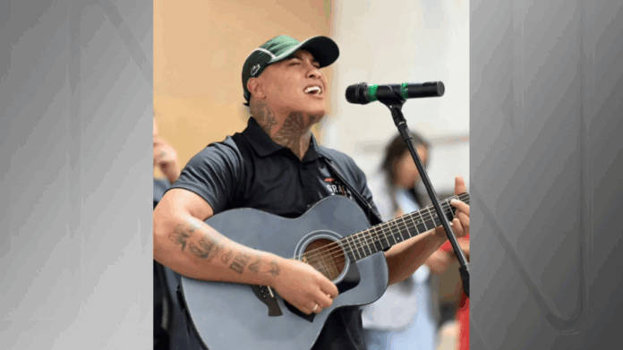 cantor-gospel-esta-com-bala-no-cotovelo-e-pode-perder-movimentos-do-braco