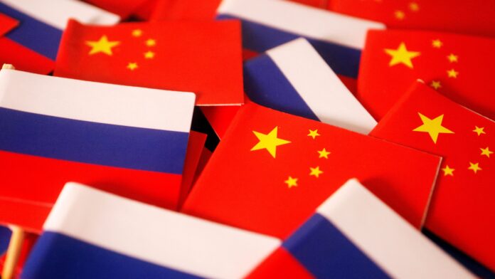 russia-e-china-realizam-exercicios-de-artilharia-naval-no-mar-do-japao