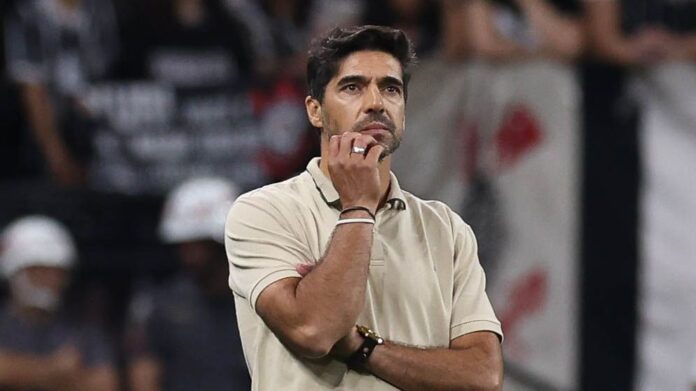palmeiras:-abel-ferreira-abandona-coletiva-apos-empate-no-brasileirao;-veja