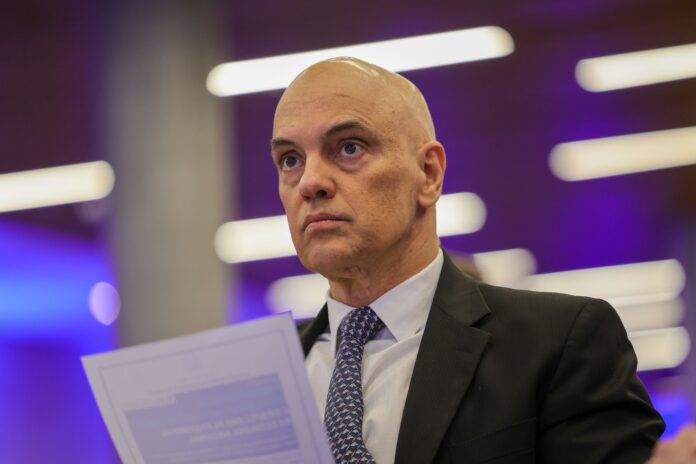 moraes-teria-recorrido-a-“infiltrados”-para-obter-dados,-diz-ong