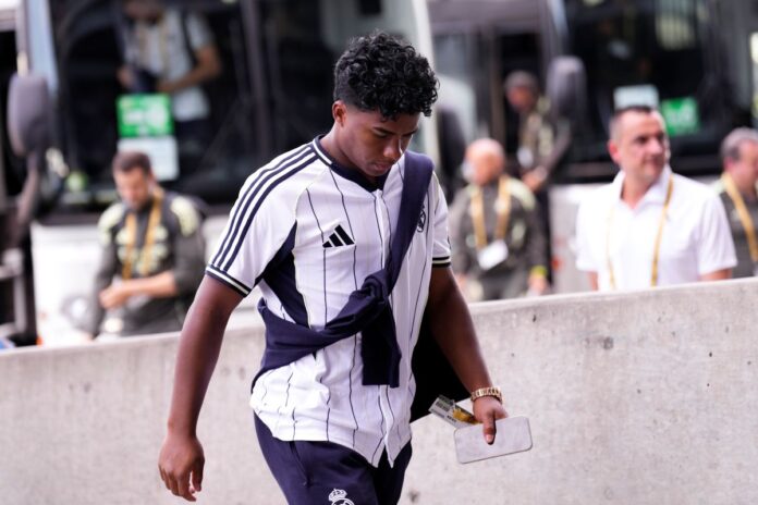 real-sociedad-desiste-de-acordo-por-emprestimo-de-endrick;-veja-motivo