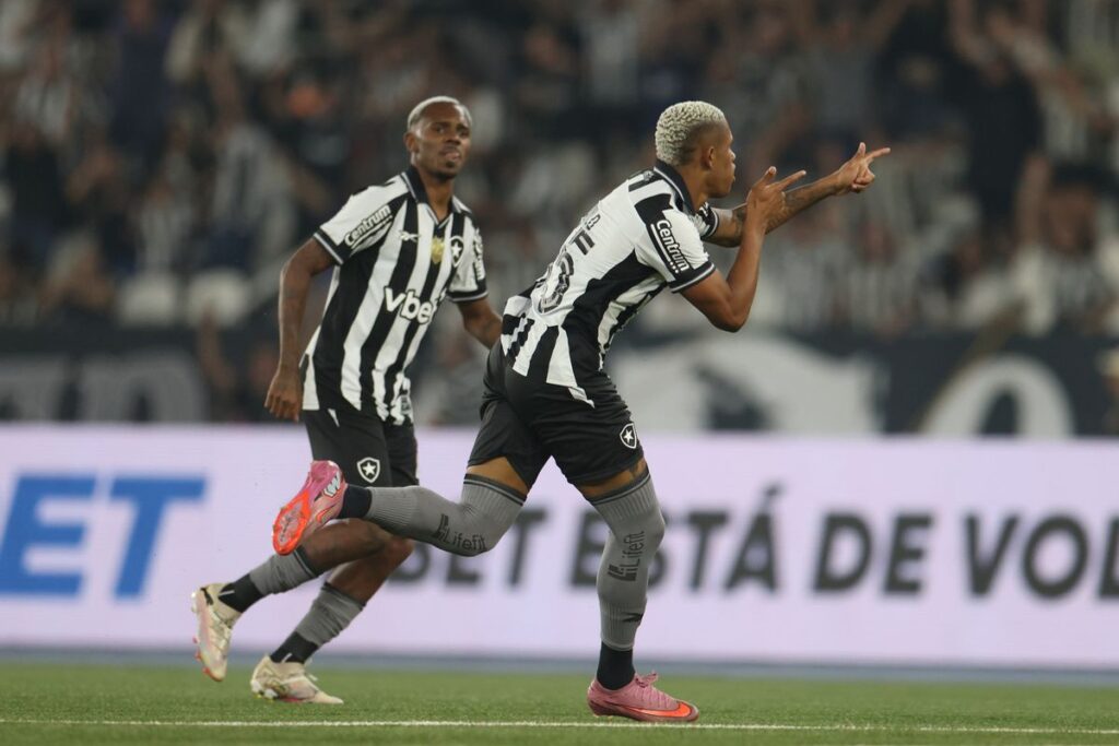 atleta-do-botafogo-prometeu-fazer-gol-antes-de-duelo-pelo-brasileirao