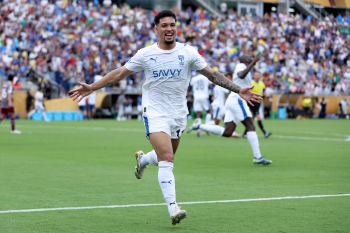 marcos-leonardo-deve-ser-inscrito-na-champions-e-frustrar-sao-paulo