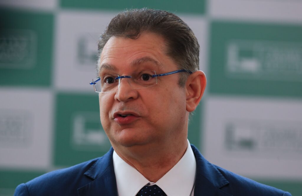 lider-do-pl-ve-sinalizacao-de-hugo-motta-para-pautar-anistia