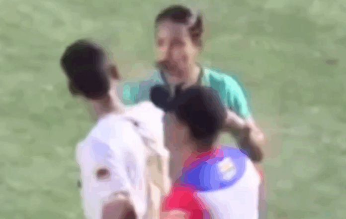 arbitra-leva-tapa-no-rosto-em-partida-na-colombia;-veja