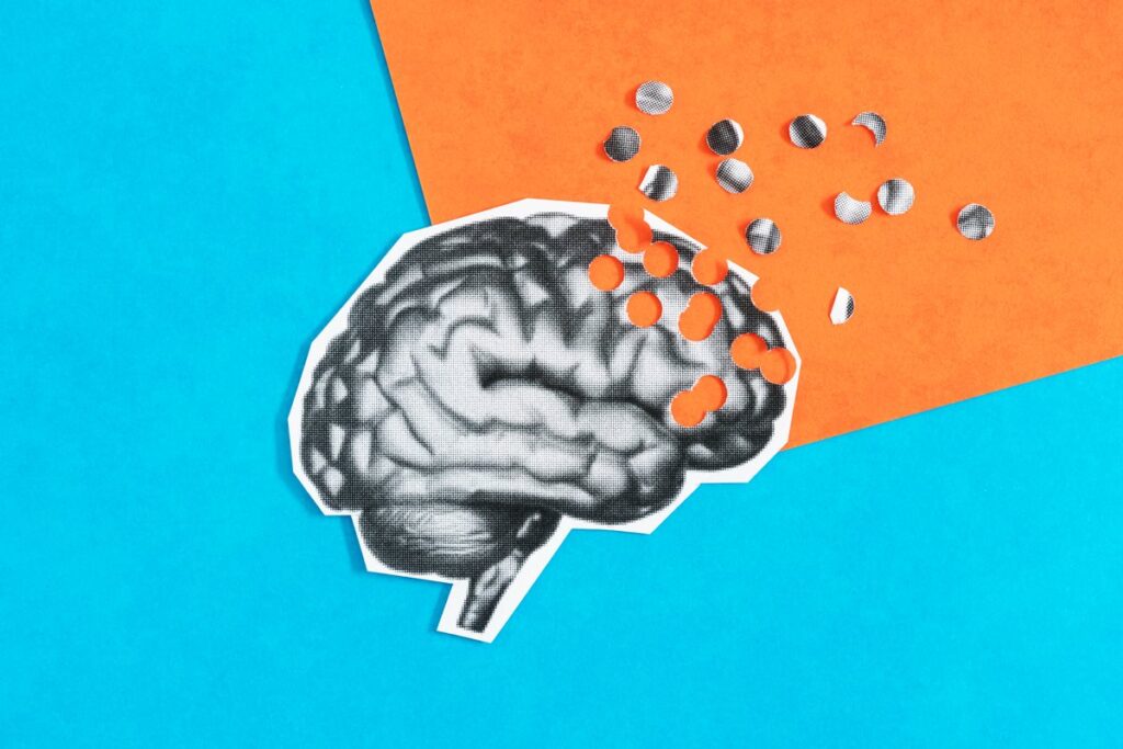 microplastico-no-cerebro-pode-causar-sintomas-parecidos-com-alzheimer