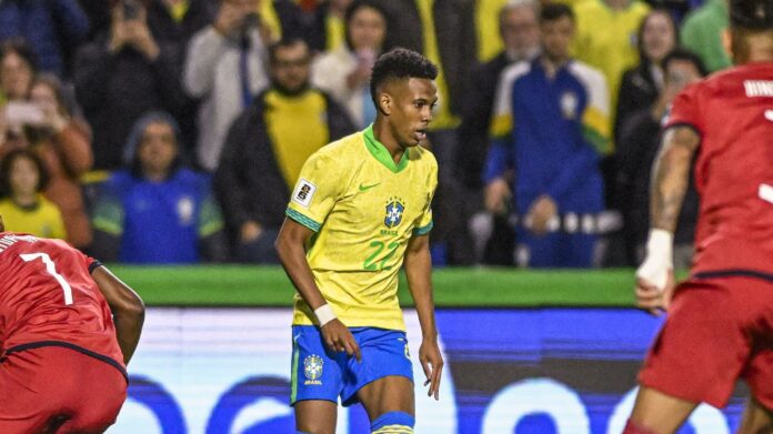 veja-o-gol-de-bicicleta-de-estevao-em-brasil-x-chile-pelas-eliminatorias