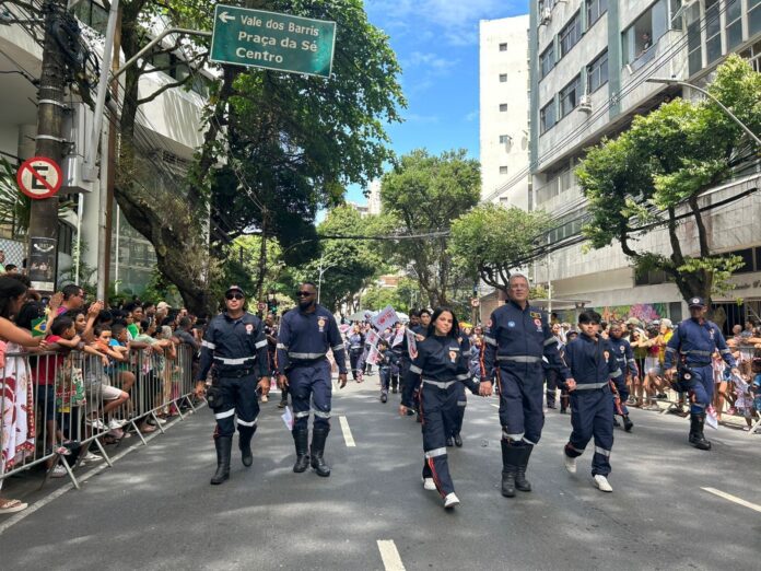 desfile-de-7-de-setembro-em-salvador-exalta-civismo-e-apelo-por-uniao