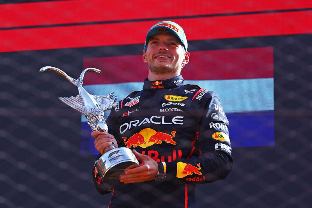 f1:-verstappen-vence-com-vantagem-de-quase-20-segundos.-bortoleto-e-8o