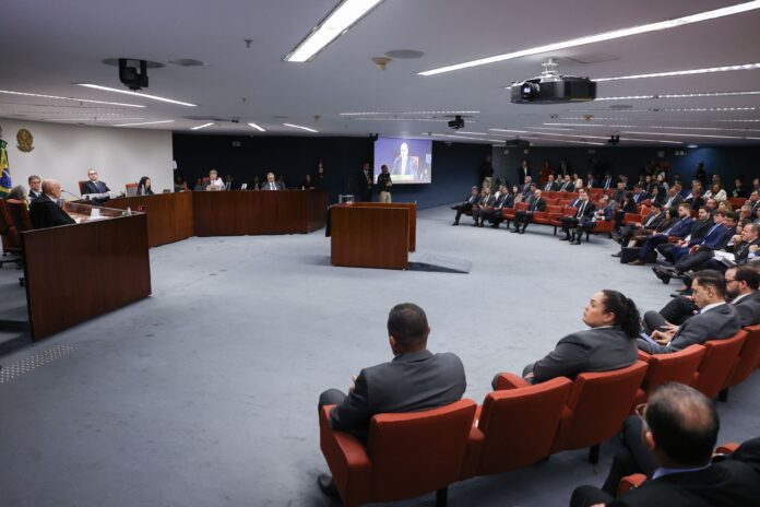 stf-avalia-delacao-e-defesa-antes-de-decidir-sobre-condenacao-de-bolsonaro