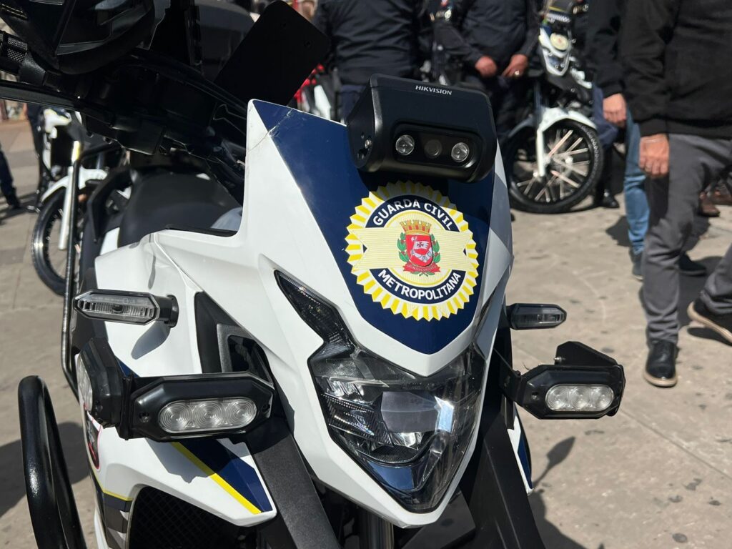 um-mes-de-cameras-em-motos:-apenas-2-pessoas-sao-presas-em-flagrante-em-sp