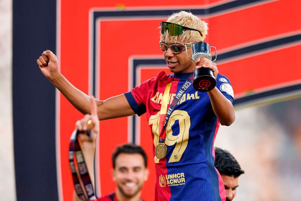 sucessor-do-trono:-yamal-quer-desbancar-messi-e-cr7-na-bola-de-ouro