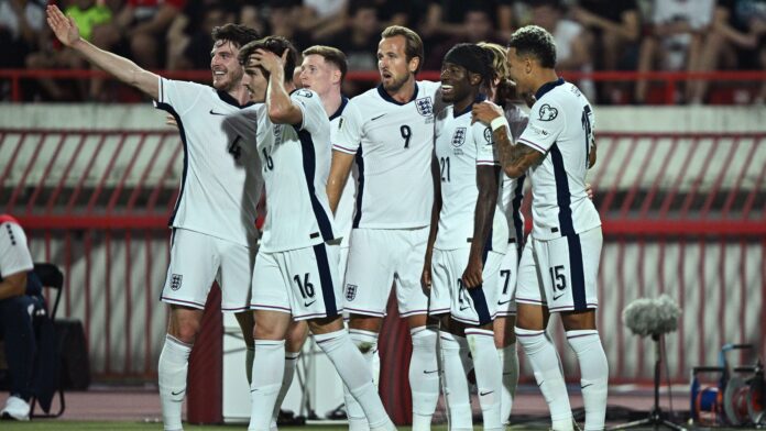 kane-ve-goleada-sobre-a-servia-como-modelo-para-inglaterra-no-ciclo-da-copa
