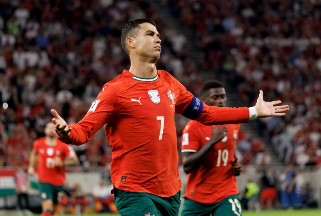 cristiano-ronaldo-pode-fazer-milesimo-gol-na-copa-do-mundo?-veja-conta