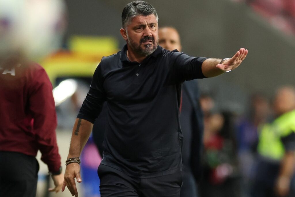 tecnico-da-italia-discute-com-atacante-de-israel-apos-vitoria.-video