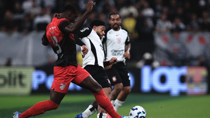 athletico-pr-tem-gol-anulado-contra-o-corinthians;-veja-o-lance