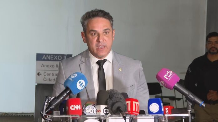 zucco:-voto-de-fux-e-chave-para-anistia;-oposicao-avalia-habeas corpus