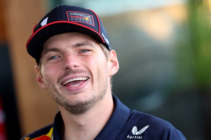 verstappen-cita-apenas-rivais-ao-montar-piloto-perfeito.-confira