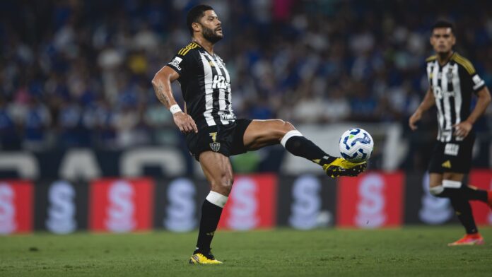 atletico-mg:-hulk-lamenta-eliminacao-para-o-cruzeiro-e-faz-promessa