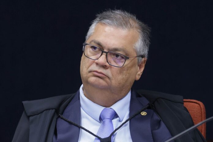 dino-manda-recado-para-o-congresso:-atenuar-odios