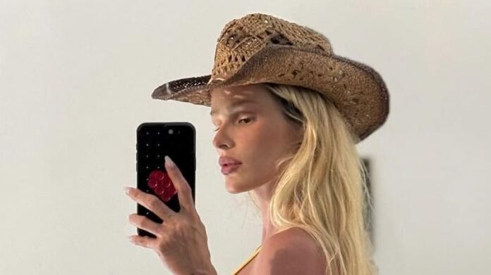 yasmin-brunet-posta-foto-de-biquini-e-surpreende-fas:-“barbie-ganhou-vida”
