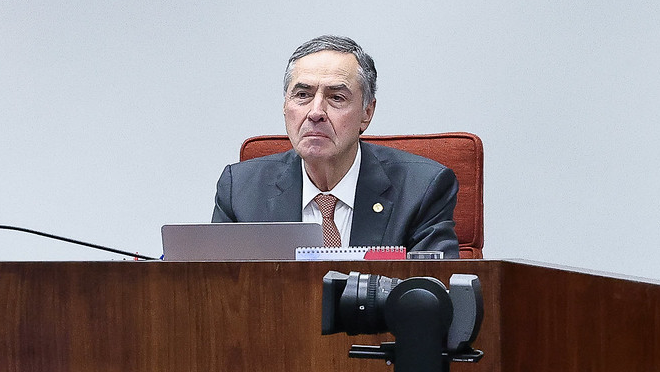 analise:-presenca-de-barroso-em-julgamento-de-bolsonaro-mostra-uniao-do-stf