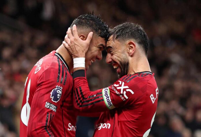 casemiro-marca-gol,-e-expulso-e-united-bate-chelsea-por-2-x-1