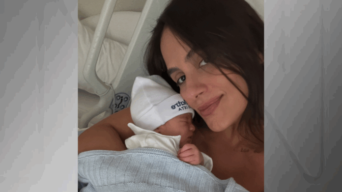 carol-peixinho-compartilha-selfie-com-o-filho-bento:-“nosso-grude”
