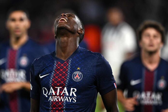 classico-entre-olympique-e-psg-e-adiado-e-pode-afetar-bola-de-ouro
