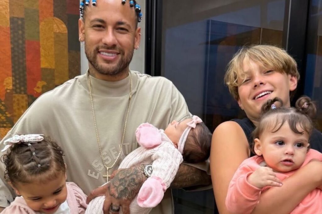 neymar-encanta-ao-compartilhar-foto-com-a-filha-cacula-mel;-veja