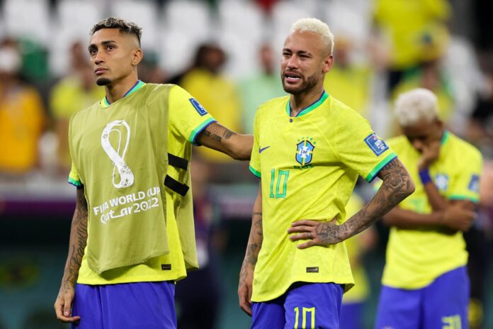 neymar-questiona-posicao-de-raphinha-na-bola-de-ouro:-“sacanagem”