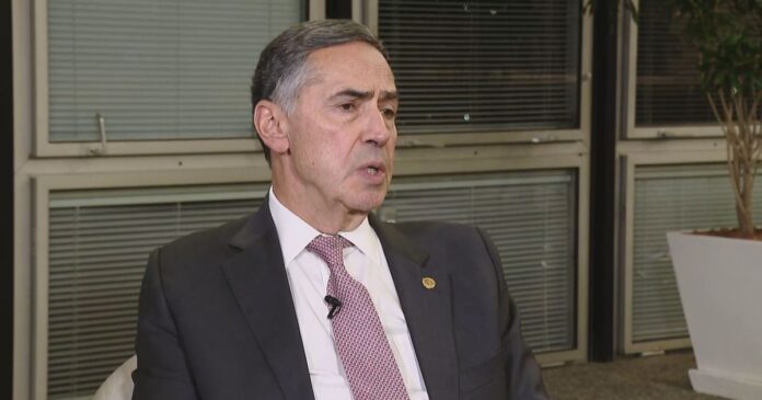 barroso-a-cnn:-impeachment-de-ministros-do-stf-e-“irrazoavel”