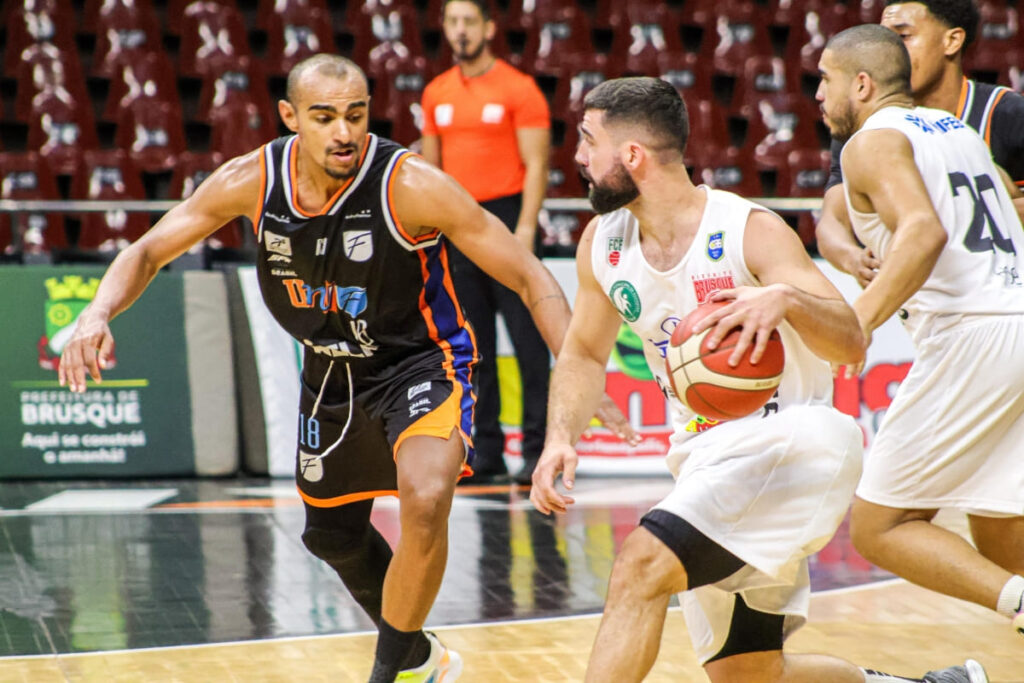 torneio-abertura-nbb:-unifacisa-vence-brusque-na-estreia-do-campeonato