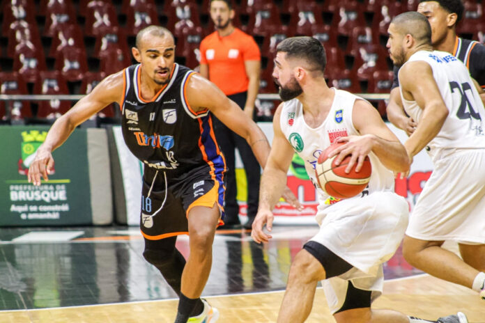torneio-abertura-nbb:-unifacisa-vence-brusque-na-estreia-do-campeonato