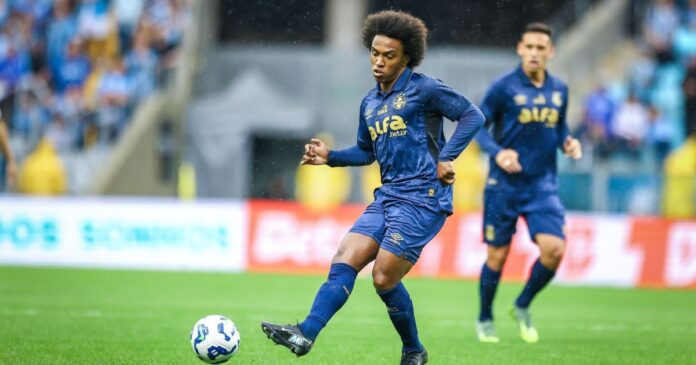 willian-sofre-contusao-e-vira-desfalque-no-gremio;-saiba-detalhes