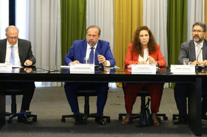 governo-cria-programa-para-explorar-energia-do-interior-do-planeta