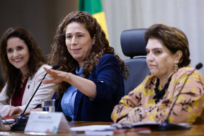 sem-cnu-em-2026,-dweck-preve-chamada-de-excedentes-em-concursos