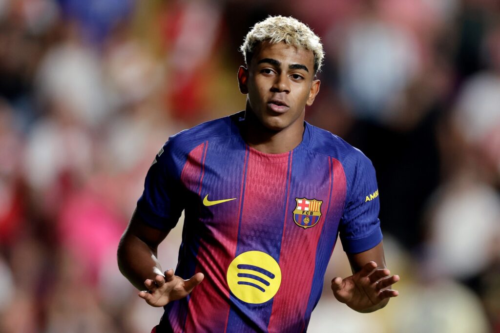 yamal-vira-desfalque-no-barcelona-apos-derrota-para-o-psg-na-champions