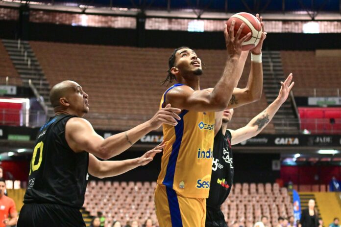 torneio-abertura-nbb:-fortaleza-bate-brusque-e-vai-disputar-o-9o-lugar