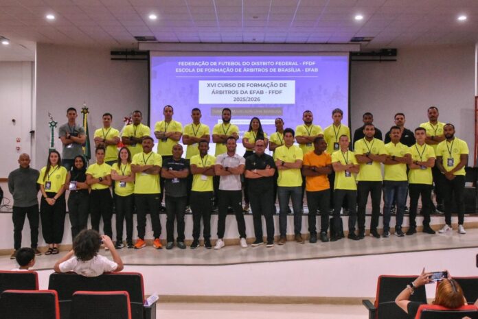 em-cerimonia,-efab-lanca-a-16a-turma-do-curso-de-arbitragem-no-df