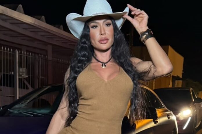 gracyanne-barbosa-deixa-escapar-tatuagem-intima-em-homenagem-a-belo