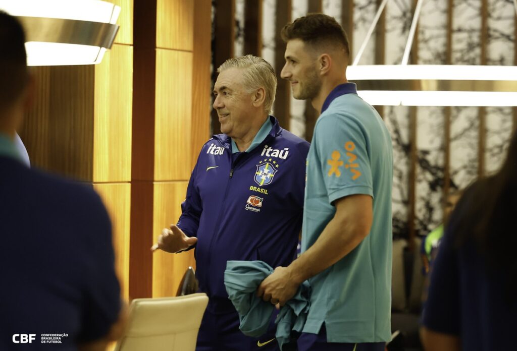 fotos:-selecao-comeca-a-se-apresentar-em-seul-para-jogo-contra-coreia