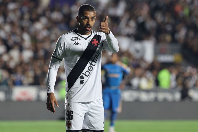 paulo-henrique-e-convocado-para-a-selecao-apos-lesao-de-wesley